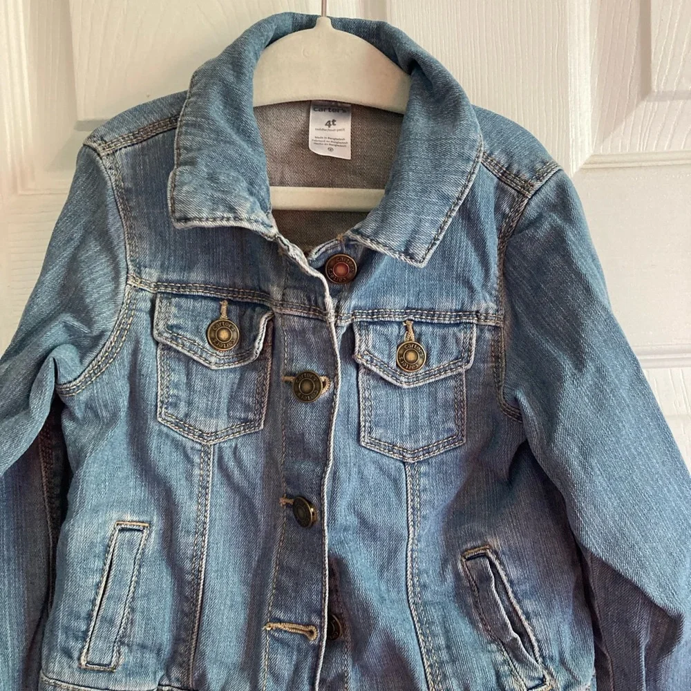 Girl’s jean jacket.